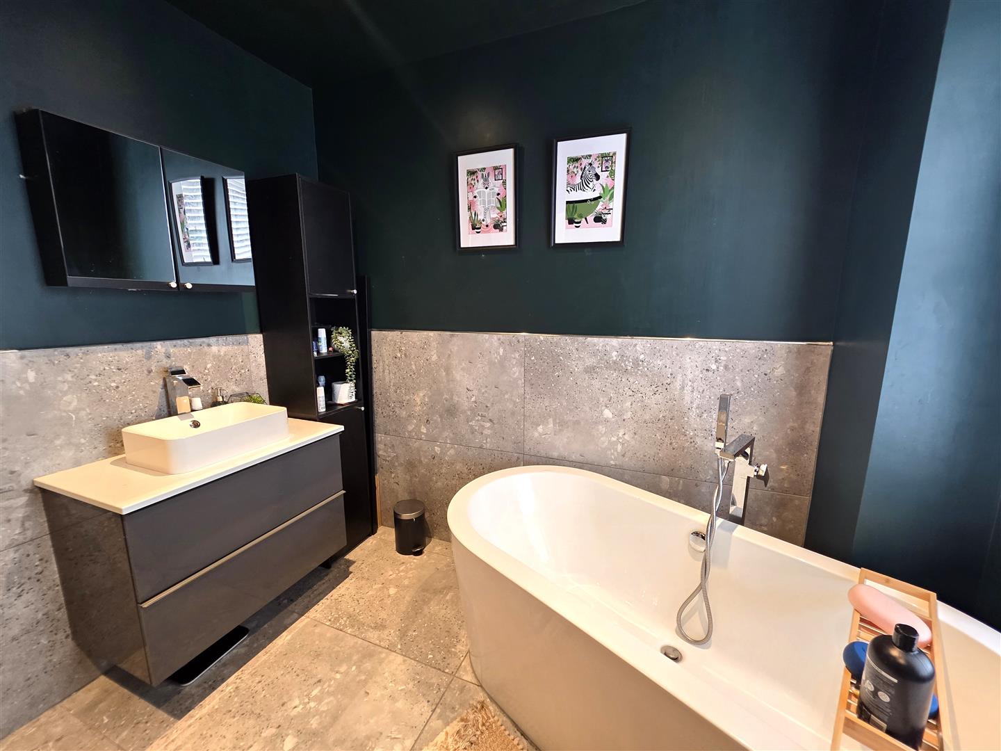 Bathroom Cont